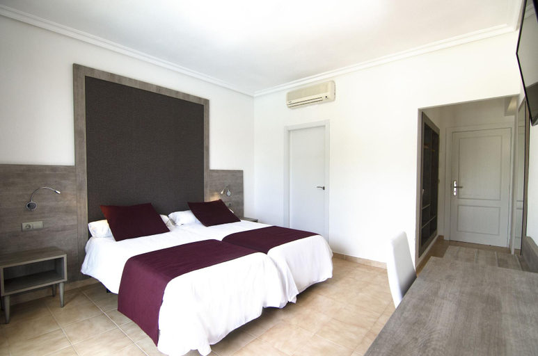 Bedroom 3, Hotel Vibra Marco Polo, Baleares