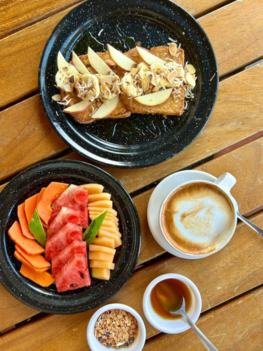 Food & Drinks 5, Comalitas Cafe y Hotel, Comala