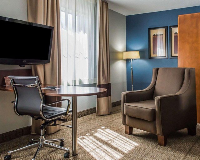Public Area 2, Quality Inn Belle Vernon, Westmoreland