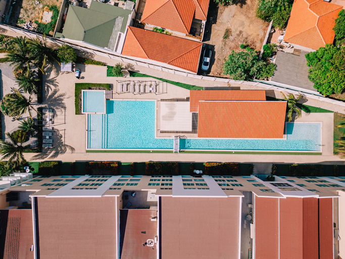 Exterior & Views 2, Aruba's Life 302