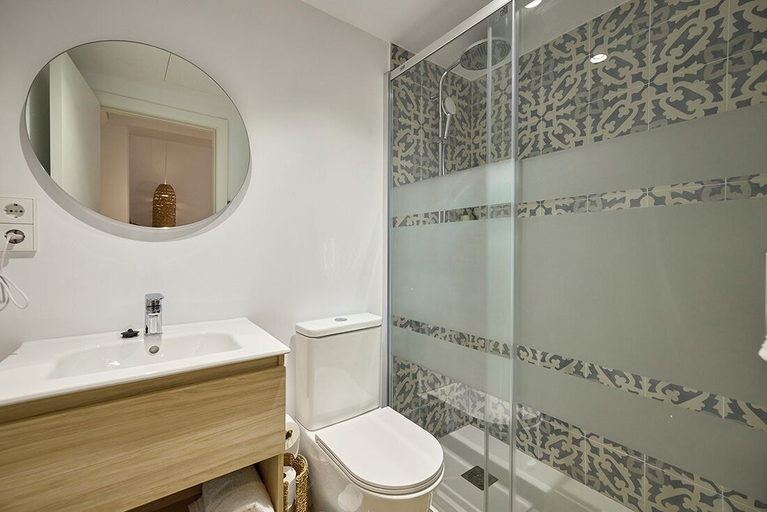 Bathroom 4, INNER Hostal Es Molí, Baleares