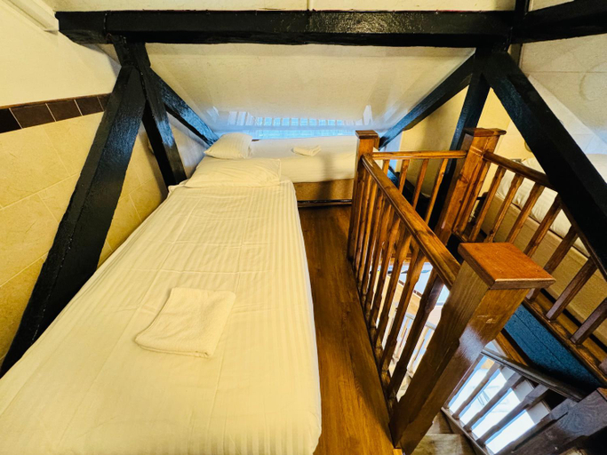 Bedroom 3, Berkley Apartments, London