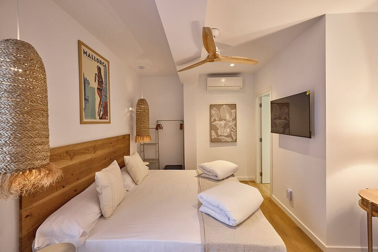 Bedroom 3, INNER Hostal Es Molí, Baleares