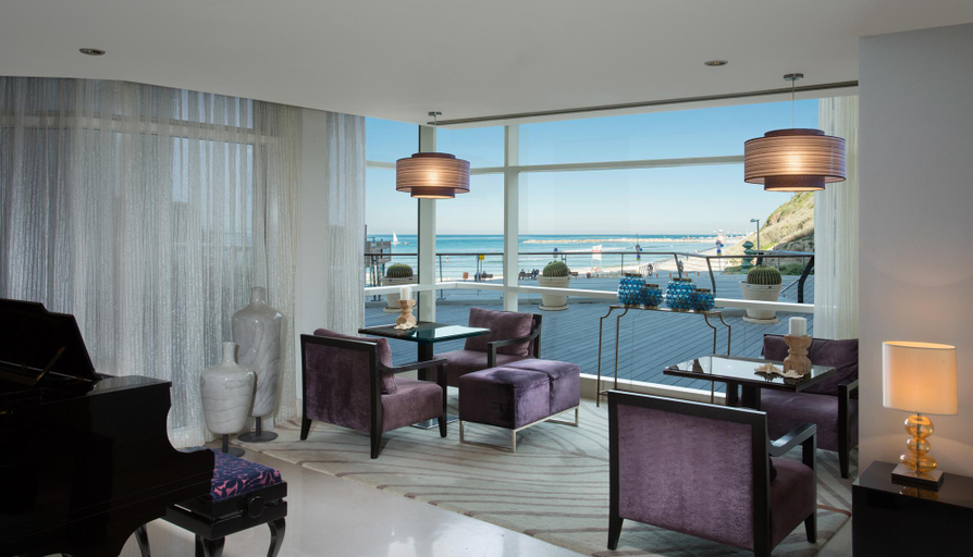 Public Area 4, Carlton Tel Aviv Hotel – Luxury on the Beach