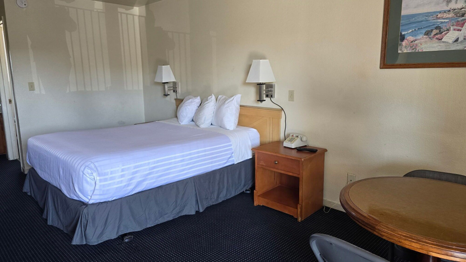 Bedroom 3, Terrace Inn and Suites, Contra Costa