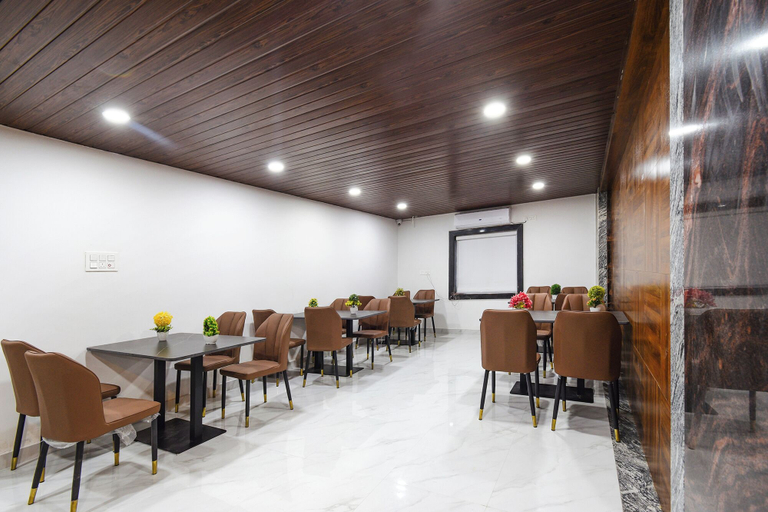 Food & Drinks 4, Fabhotel Sunrise, Ranga Reddy