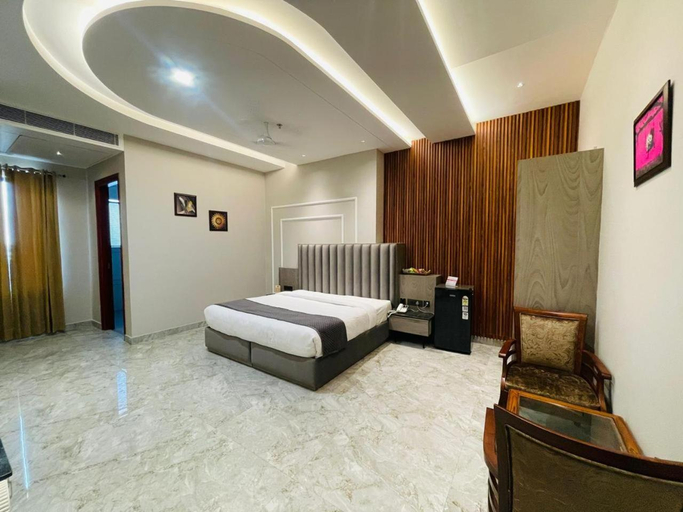 Others 2, Hotel Miracle Resort, Shahid Bhagat Singh Nagar