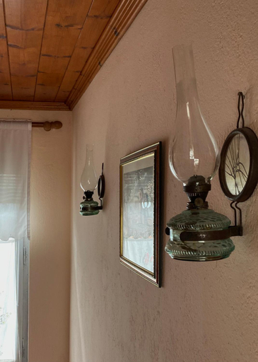 Bathroom, Vila Llulla, Krujës