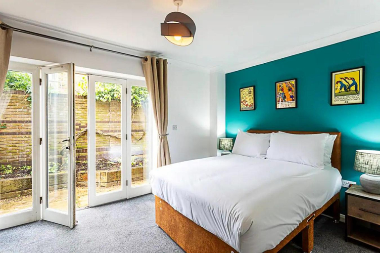 Others 5, 2BR , 50" TV, Nespresso machine, direct access, London
