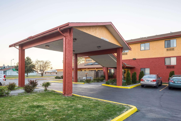 Exterior & Views 1, Quality Inn Moses Lake, Grant