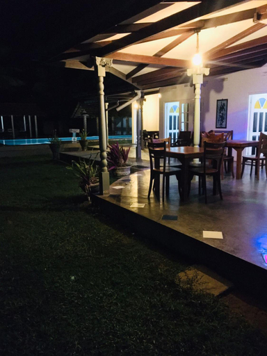 Others 2, Avin Beach Villa, Habaraduwa