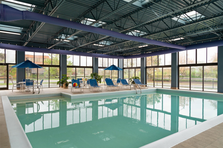 Sport & Beauty 2, DoubleTree by Hilton Virginia Beach, Virginia Beach