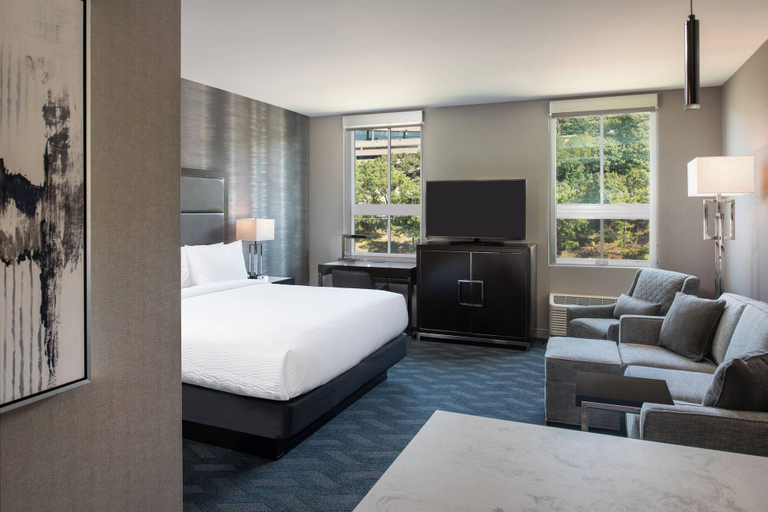 Bedroom 3, Residence Inn by Marriott Boston Waltham, Middlesex