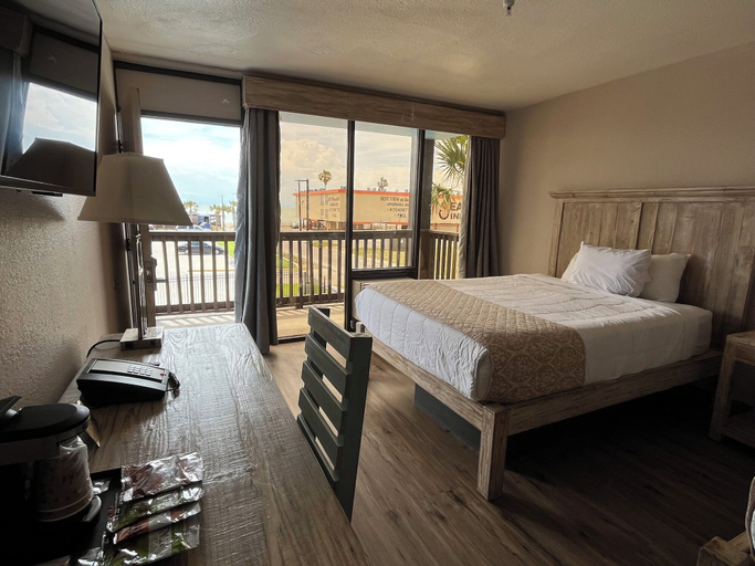 Bedroom 3, Hotel De Ville, Nueces