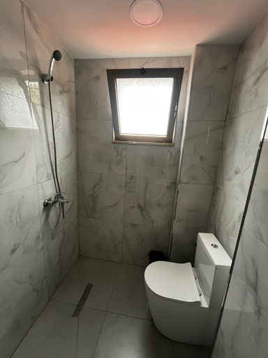 Bathroom 3, KURTI Hotel, Kavajës