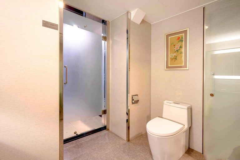 Bathroom 4, Harbin Jingu Hotel, Harbin