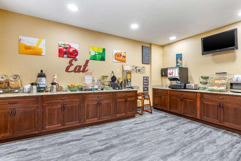 Public Area 2, Comfort Inn & Suites Mason City - Clear Lake, Cerro Gordo