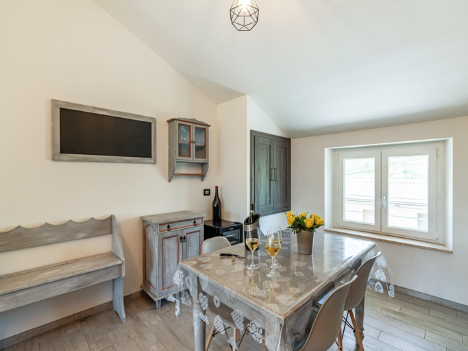 Others 5, Country escape in Matelica, Macerata