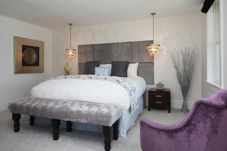 Bedroom 3, Camden Harbour Inn, Knox