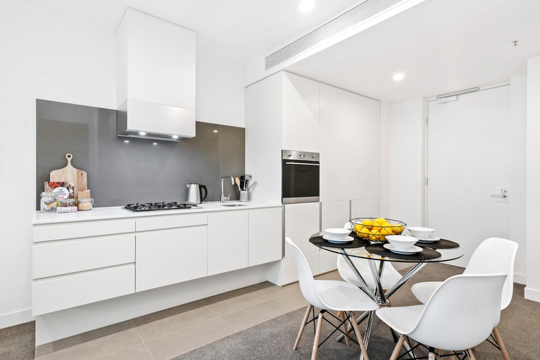 Others 4, COMPLETE HOST Shadowplay Apartments, Melbourne
