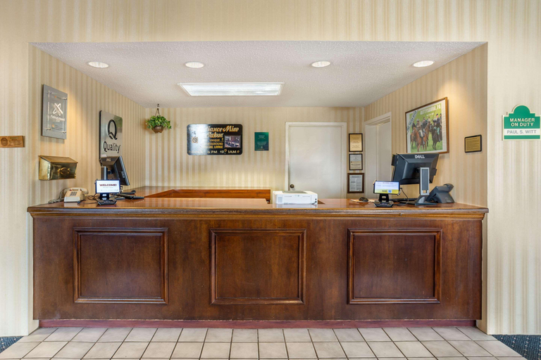 Public Area 2, Quality Inn Gettysburg Battlefield, Adams