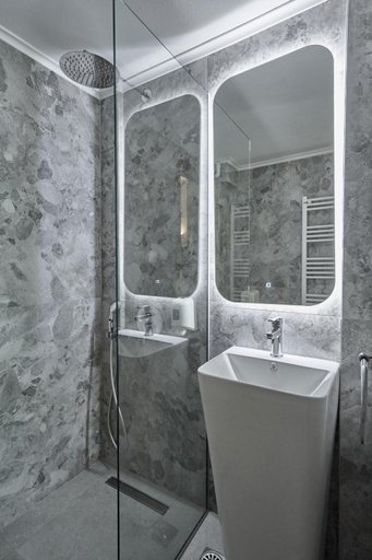 Bathroom 4, Iris Hotel, Central Macedonia