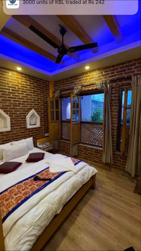 Bedroom 2, Blue Mountain Home Stay, Bagmati