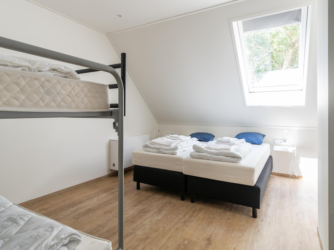 Bedroom 2, Group Apartment on Ameland by De Vleijen, Ameland