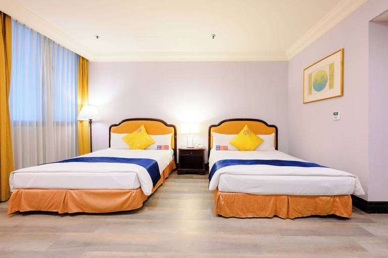 Bedroom 3, Wei-Yat Grand Hotel, Tainan