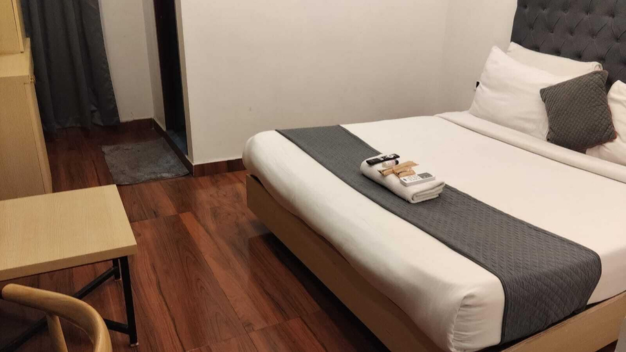 Bedroom 3, Wildwings premium hotel, Hyderabad