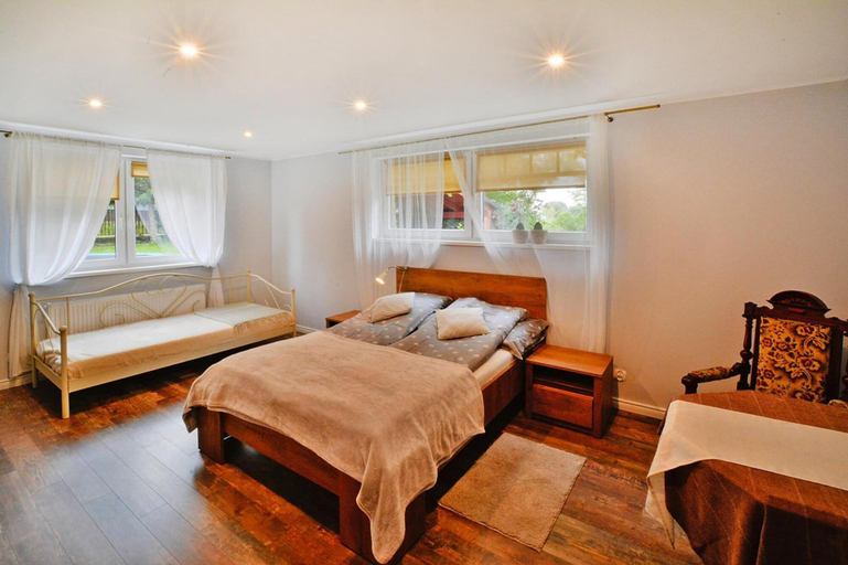 Room 3, Comfortable Apartment for 10 People With a Private Sauna, Kolobrzeg, Kołobrzeg