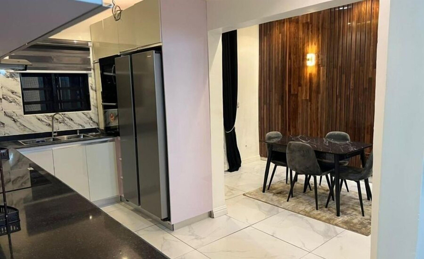 Others 5, Fina Shortlet Apartment, AbujaMun