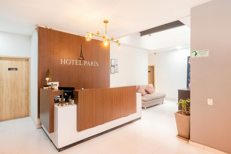 Others 5, Hotel Paris, Villeta