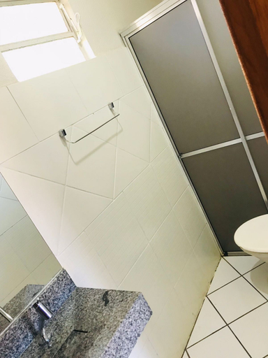 Bathroom, HOTEL GLOBAL PALACE, Amambai