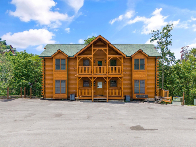 Exterior & Views 1, Moonlight Lodge, Sevier