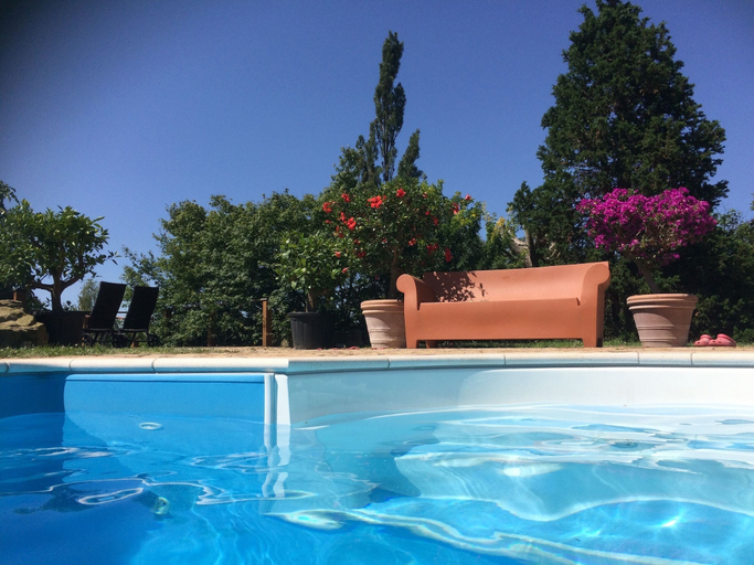 Pool 3, Modern Holiday Home With Shared Swimming Pool in Mittelndorf, Sächsische Schweiz-Osterzgebirge