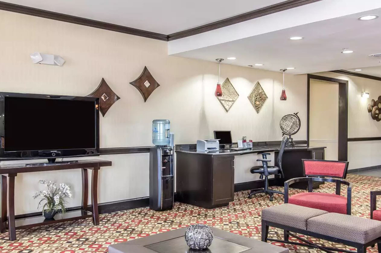 Public Area 2, Comfort Suites Lawton Near Fort Sill, Comanche