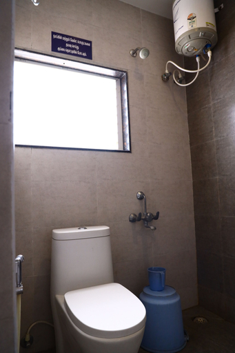 Bathroom 3, SP Residency, Coimbatore