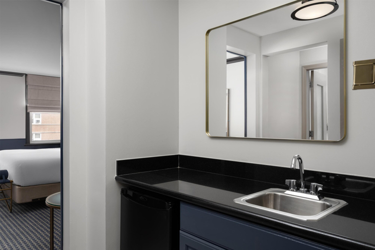 Bathroom 12