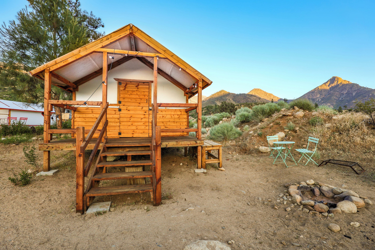 Exterior & Views 2, SoCal Camping, Tulare