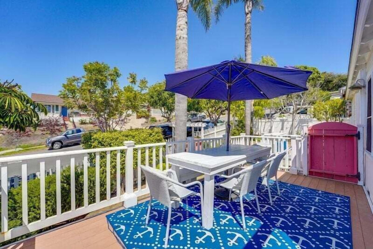 Others 5, Coral Cottage, San Diego