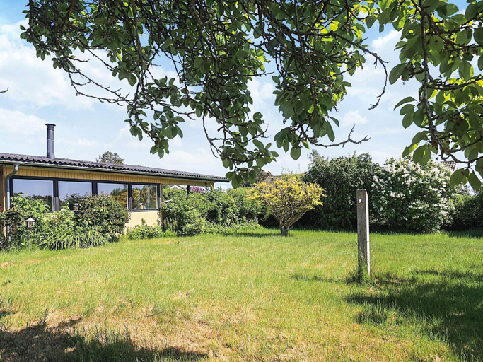 Others 4, 6 Person Holiday Home in Bogo By, Vordingborg