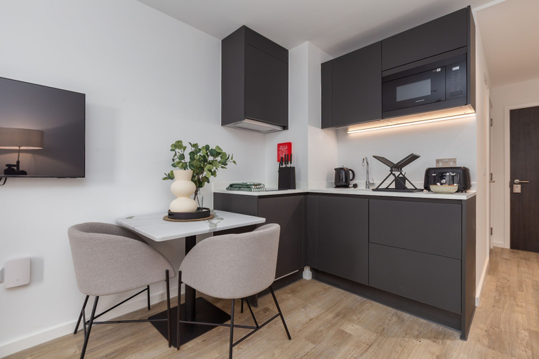 Room 3, Modern Central Studio, Manchester