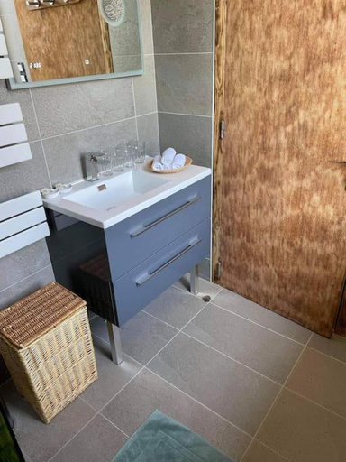 Bathroom 3, Auberge du Raddon, Haute-Saône
