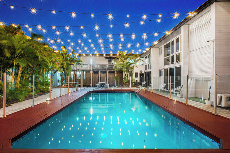 Sport & Beauty 4, City Star Lodge, Brisbane