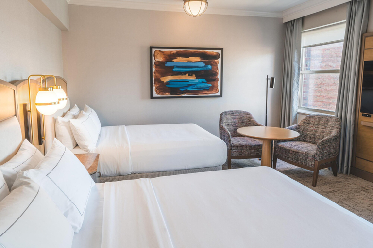 Bedroom 2, Hilton Milwaukee, Milwaukee