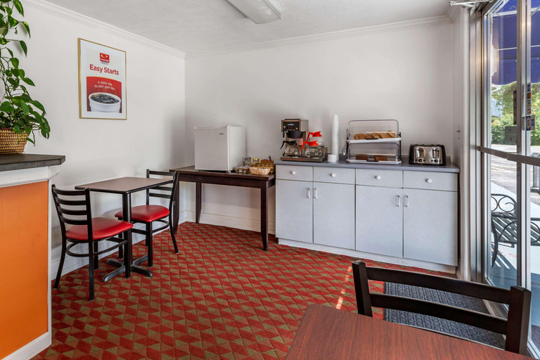 Others 5, Econo Lodge Lee - Great Barrington, Berkshire