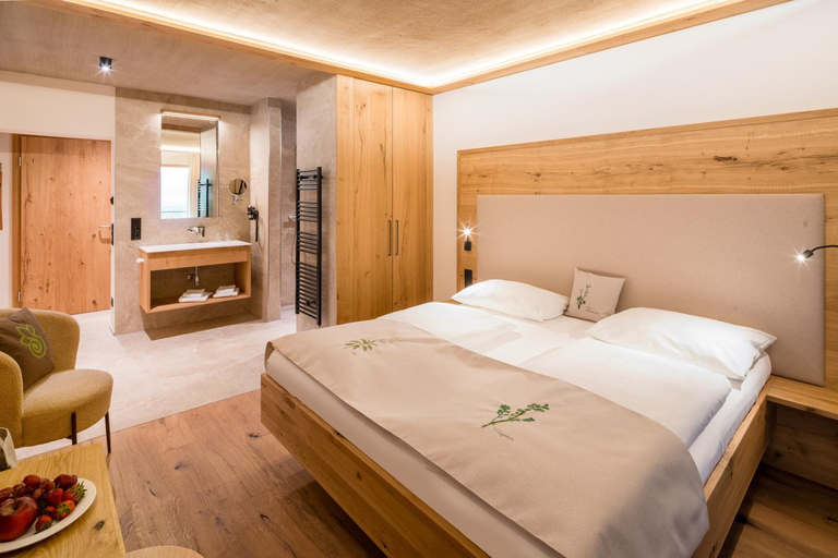 Bedroom 3, Naturhotel Alpenrose, Spittal an der Drau