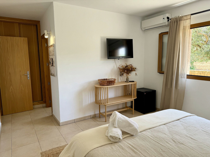 Bedroom 2, Agroturismo Sa Marina Ibiza, Baleares