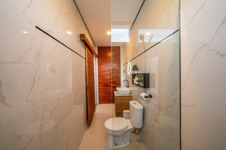 Bathroom 4, Heaven House Kintamani, Bangli
